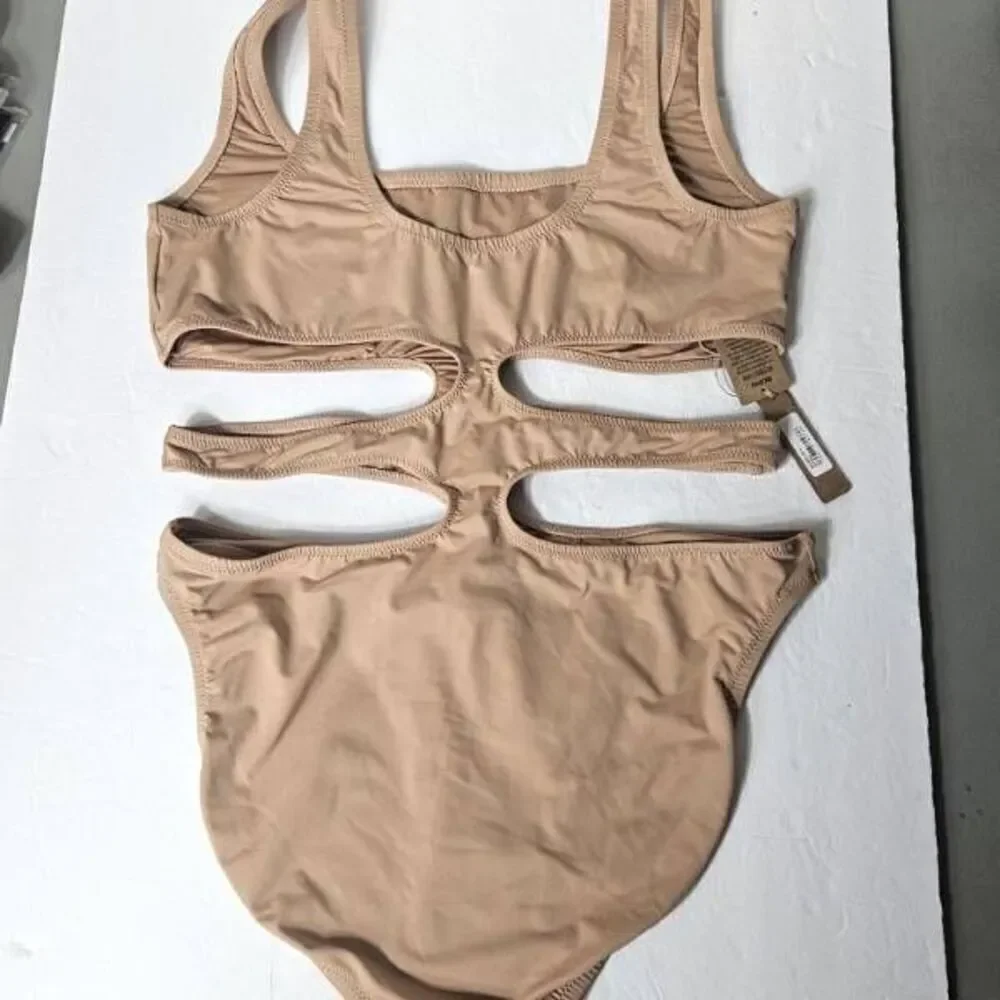 SKIMS MONOKINI SWIMSUIT NWT